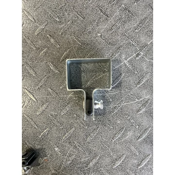 Oszlop bilincs 60x40mm horganyzott végoszlophoz